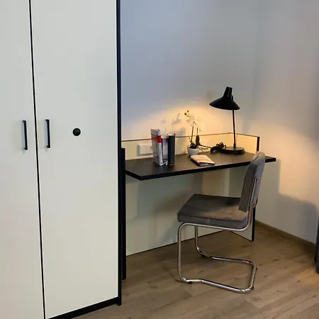 Apartman Am Bauhaus *